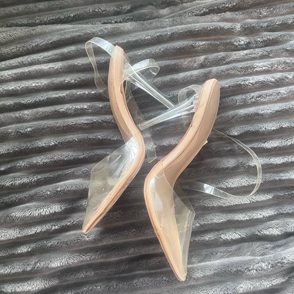 MISSGUIDED CLEAR POINTED TOE HEELS